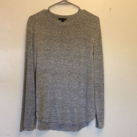 Banana Republic Luxury Touch L/S Crew Neck Size M - Picture 1 of 8